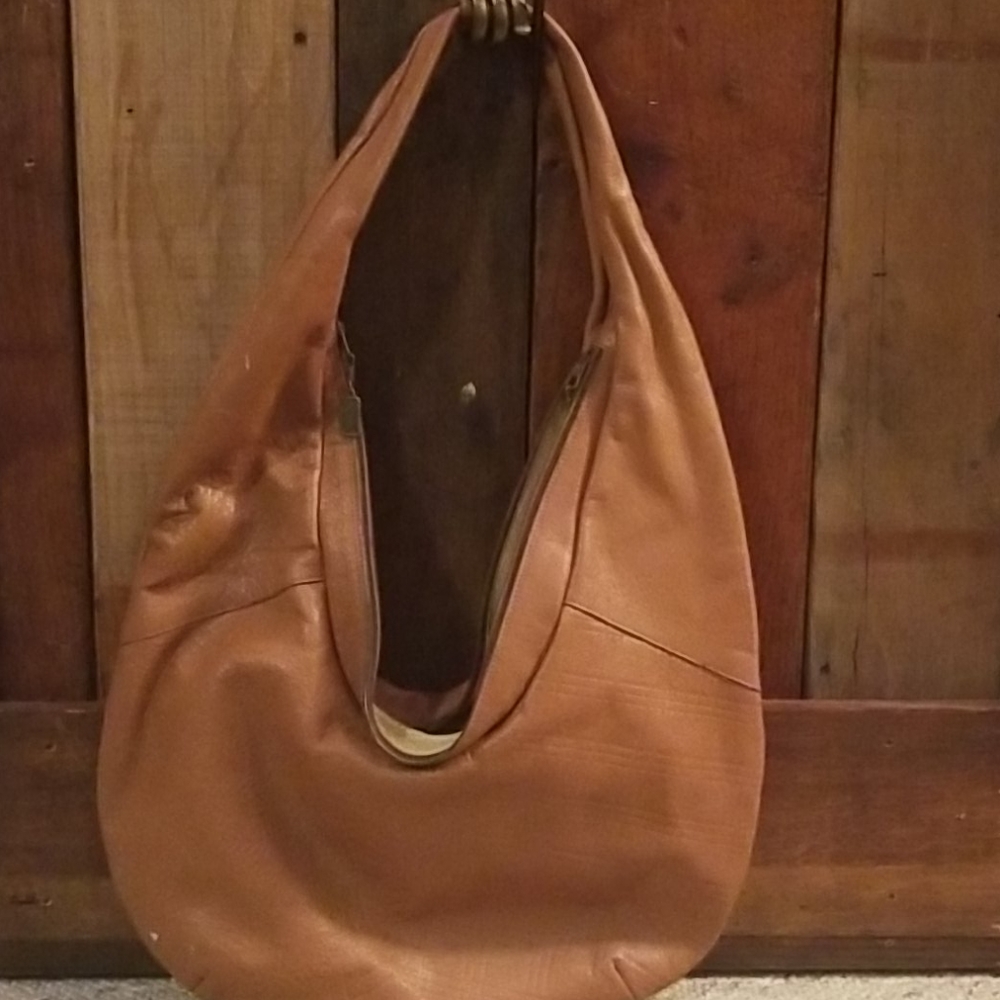 Vintage leather bag